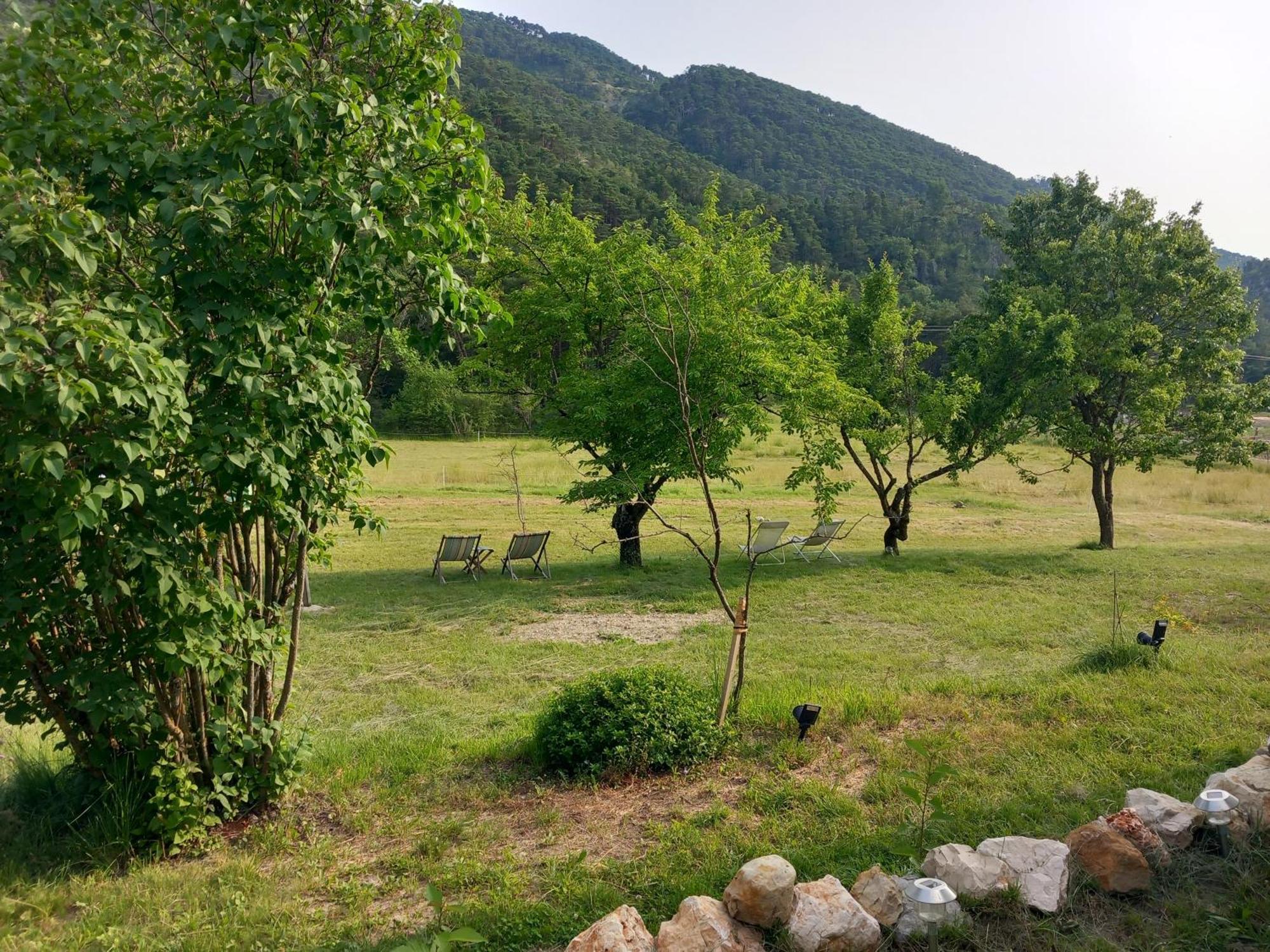 Gite La Mountagna Peyroules ภายนอก รูปภาพ